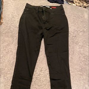Black skinny jeans